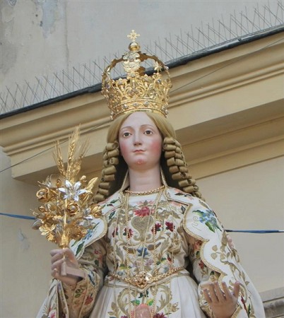 maiori-festeggia-la-patrona-santa-maria-a-mare-fu-42545.jpg